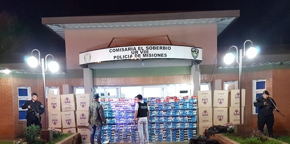 EL SOBERBIO: POLICÍAS INCAUTARON 950 GRUESAS DE  CIGARRILLOS SIN AVAL ADUANERO