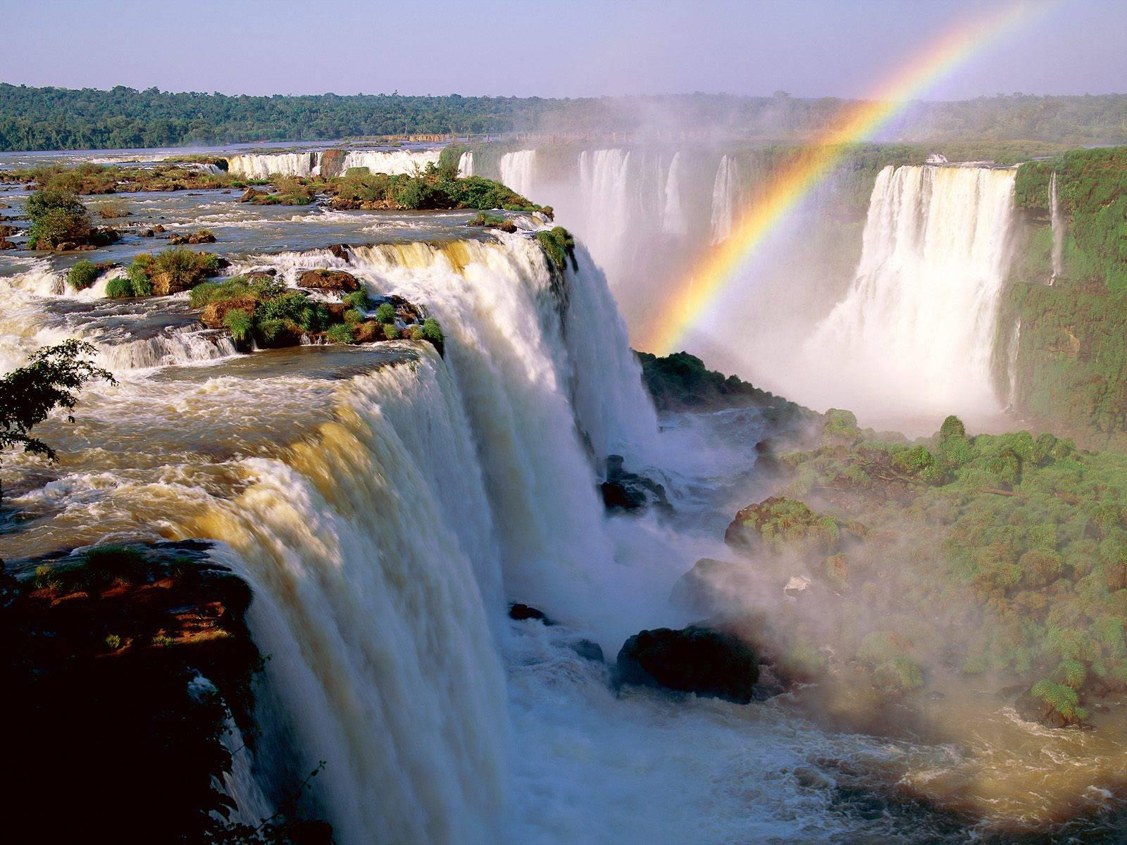 NACIÓN DIO MARCHA ATRÁS CON LA INICIATIVA DE VILLAS TURÍSTICAS EN EL ÁREA DE CATARATAS