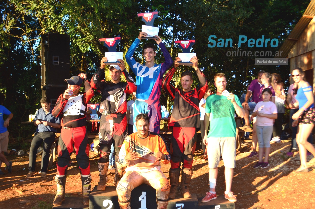 SAN PEDRO: ENDURO CROSS PRESENTÓ EL GRAN SHOW EL FIN DE SEMANA