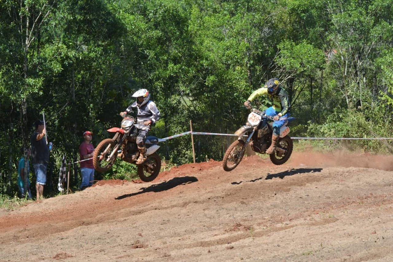 GRAN INICIO DEL SÚPER ENDURO CROSS MISIONERO EN SANTA RITA