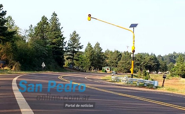 TERCIADOS PARAÍSO: INSTALARON UN SEMÁFORO COMO MEDIDA DE SEGURIDAD VIAL