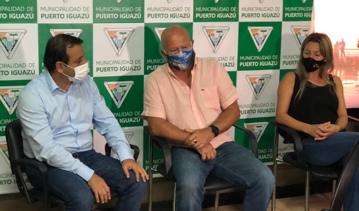 HERRERA ANUNCIA NUEVAS MEDIDAS PARA RESPALDAR AL SECTOR TURÍSTICO DE IGUAZÚ