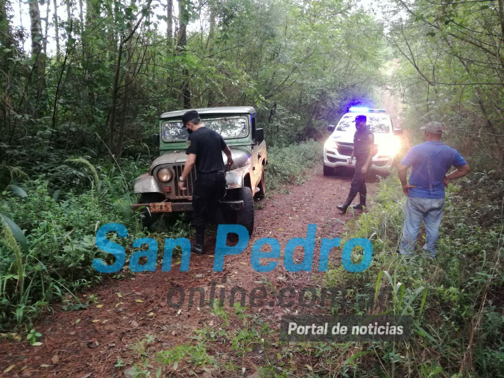 SAN PEDRO: LA POLICIA RECUPERÓ EL JEEP QUE HURTARON ESTA MAÑANA