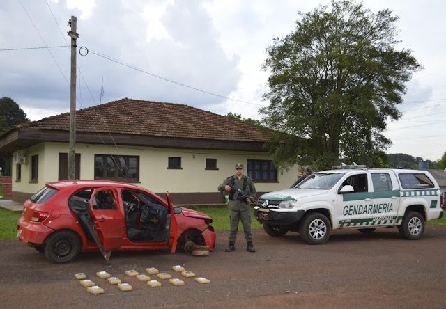 SAN PEDRO: GENDARMERÍA INCAUTÓ MARIHUANA TRANSPORTADO EN UN VEHÍCULO ROBADO