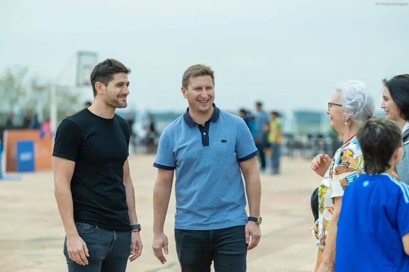 Rumbo a junio: la Renovación dio a conocer a varios candidatos, encabezados por Sebastián Macías