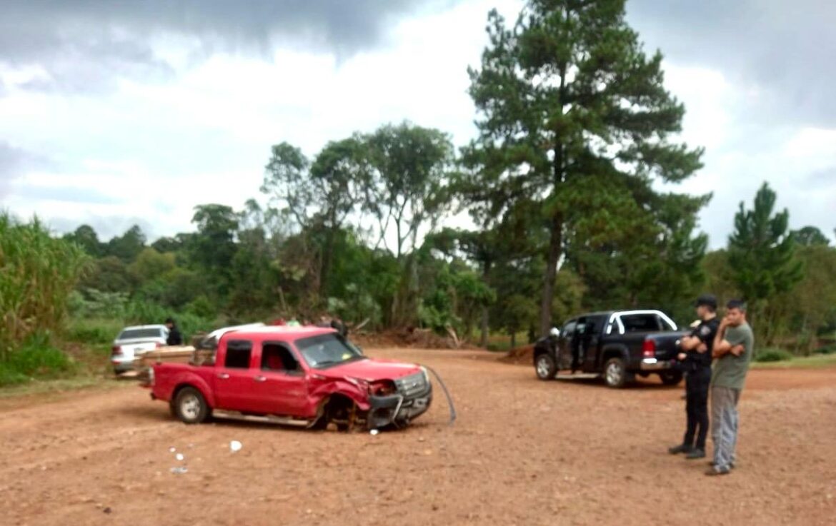 Accidente en Ruta 14: Colisión entre dos camionetas deja solo daños materiales en San Pedro