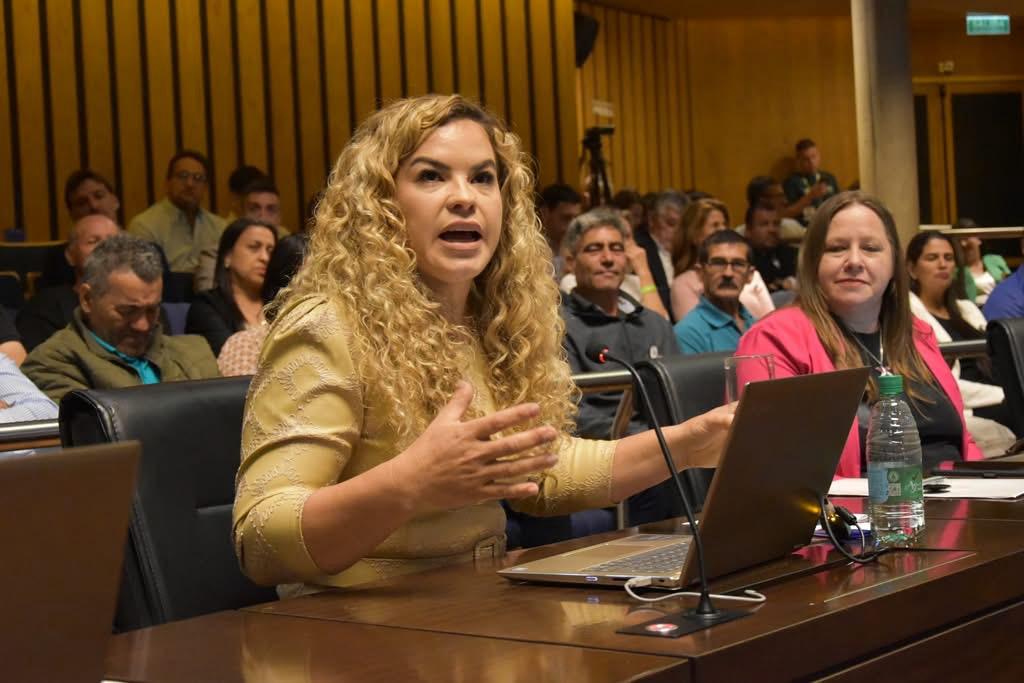 Dos Hermanas ya es municipio: “Un sueño hecho realidad”, celebró la diputada Blanca Núñez