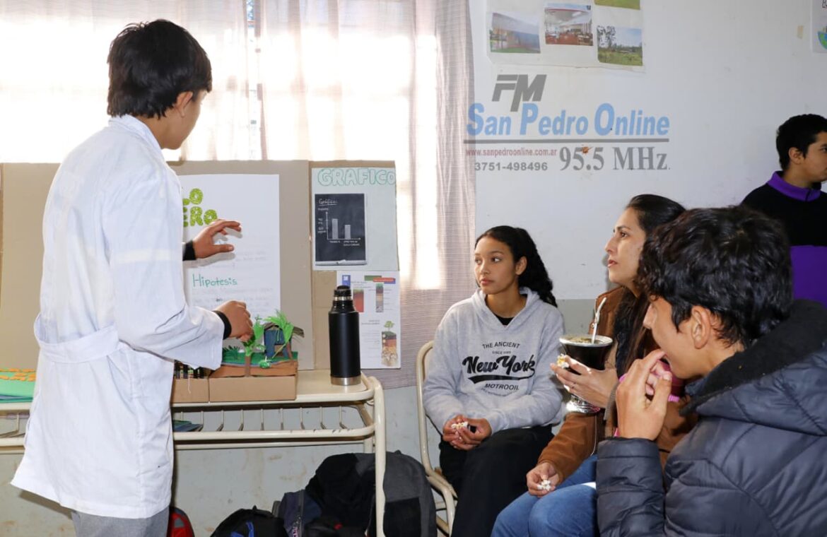 La educación rural mostró su potencial en la Feria de Ciencias del SRP 3103-UGL N° 3 de San Pedro